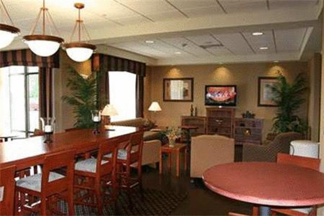 Hampton Inn Elkhorn Lake Geneva Area Extérieur photo
