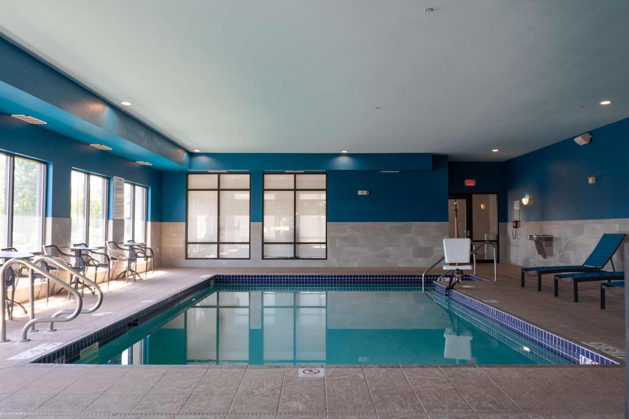Hampton Inn Elkhorn Lake Geneva Area Extérieur photo