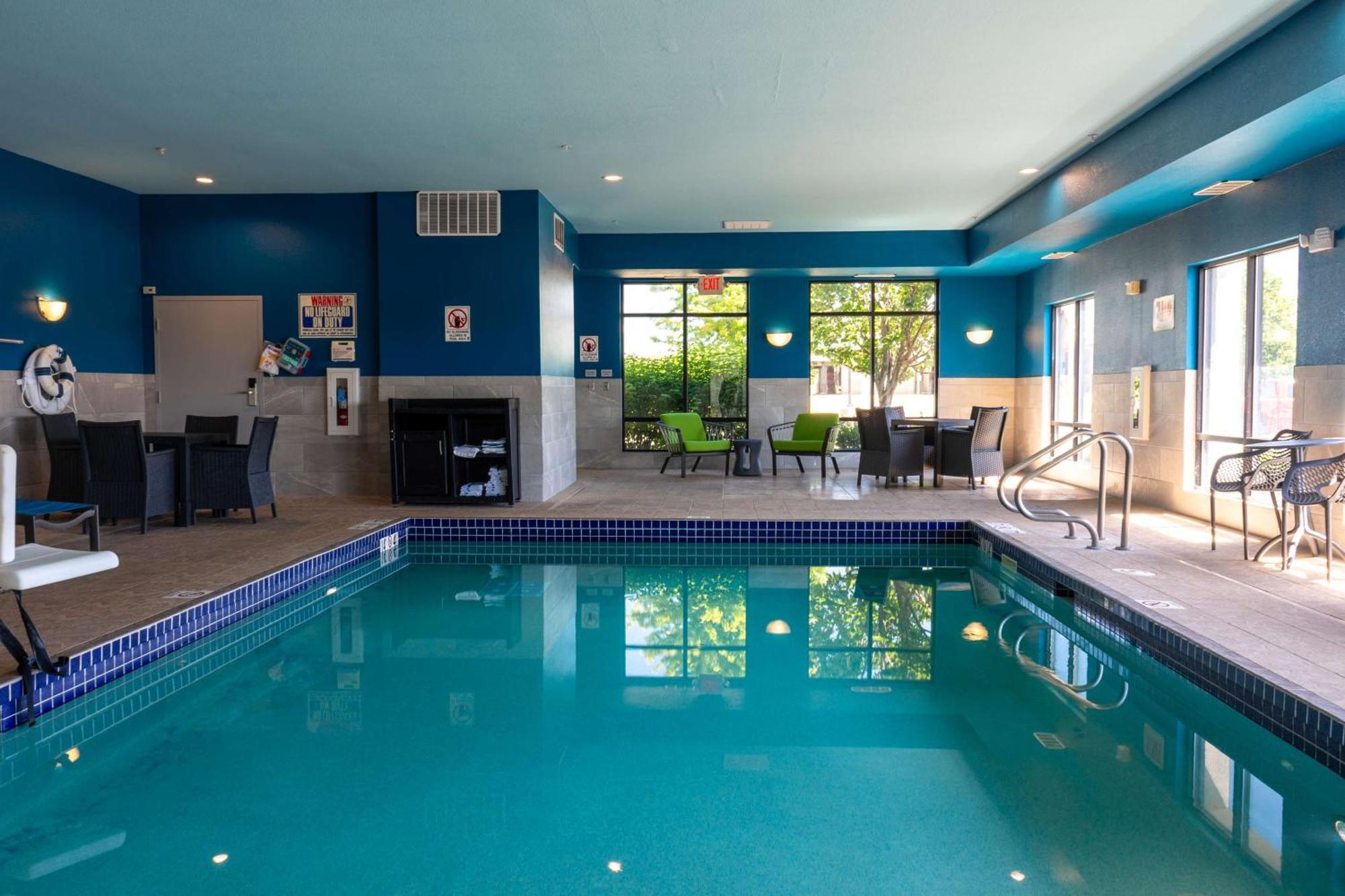 Hampton Inn Elkhorn Lake Geneva Area Extérieur photo