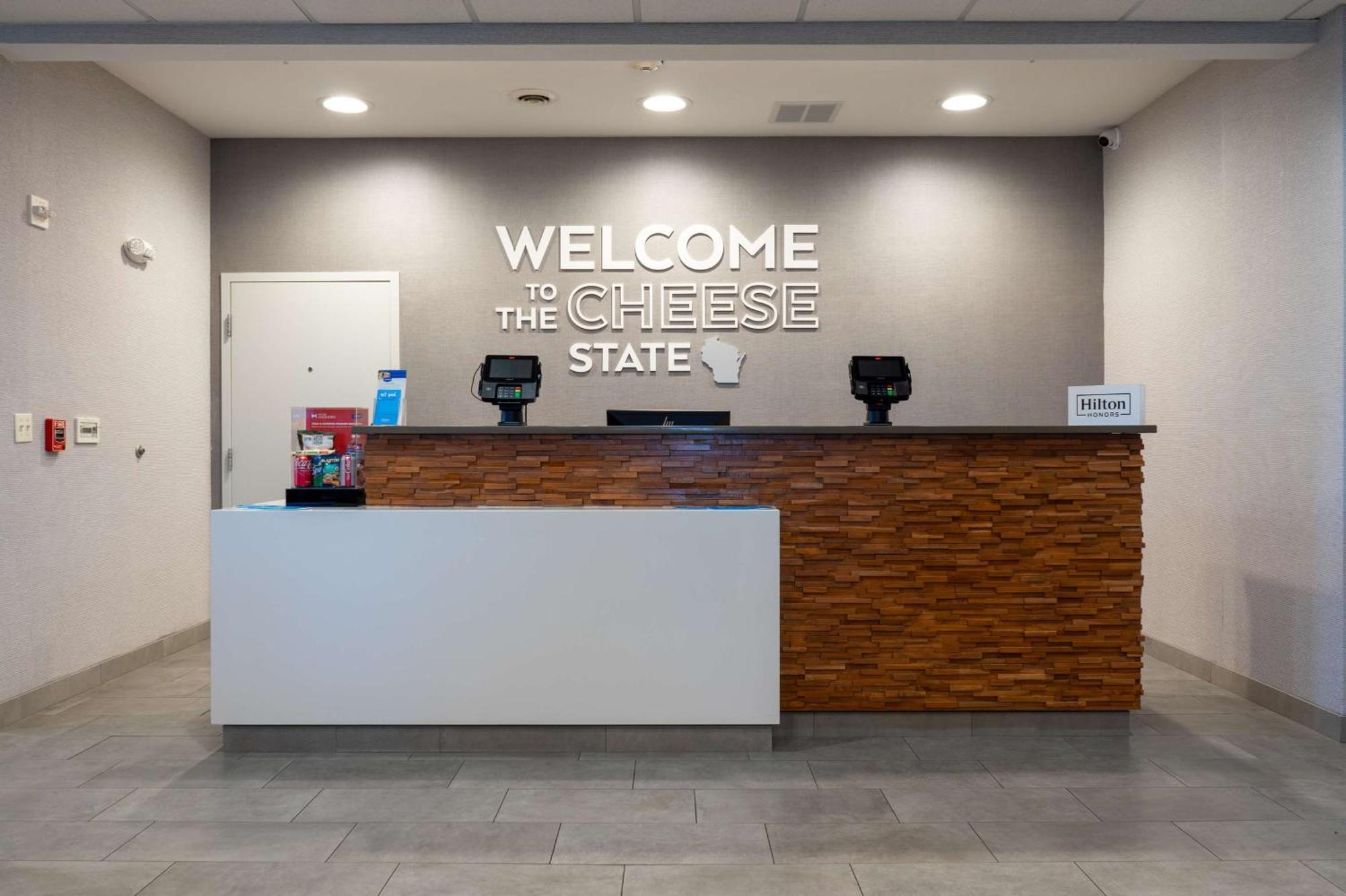 Hampton Inn Elkhorn Lake Geneva Area Extérieur photo